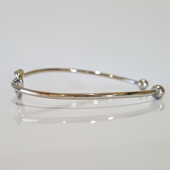 Silver Love Knot Cuff Bracelet - Picture 2 of 8